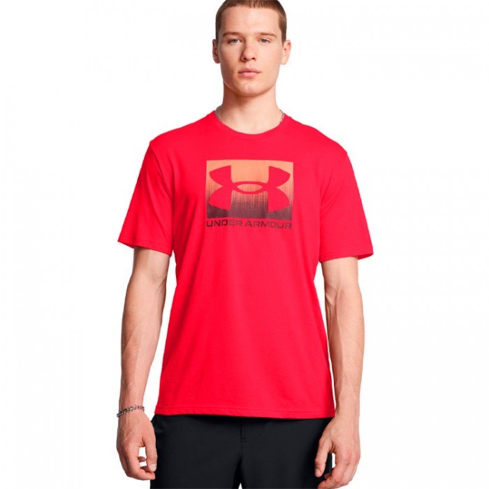 REMERA UA RED